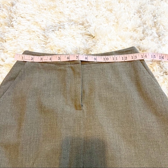 Trina Turk | Grey Pencil Skirt Size 4 - Picture 5 of 7